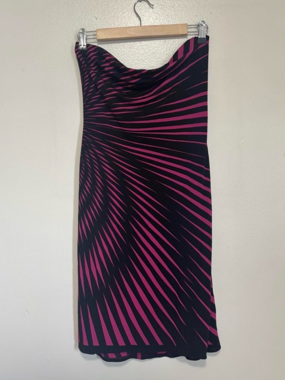 Strapless Black and Magenta Patterned Midi Dress